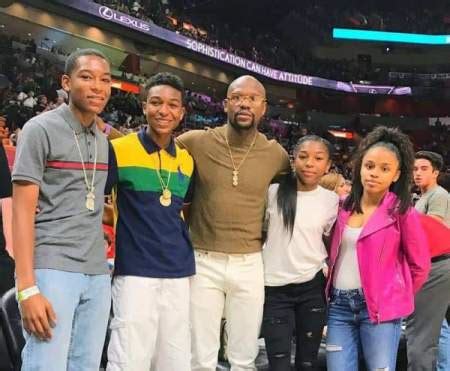 devion cromwell|Floyd Mayweather Jr’s Children: Meet The Ex